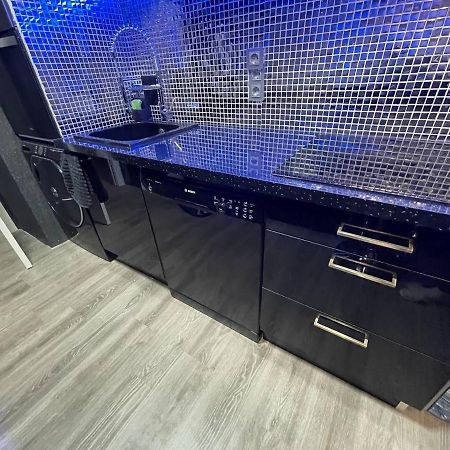 Luxury Room En מדריד מראה חיצוני תמונה