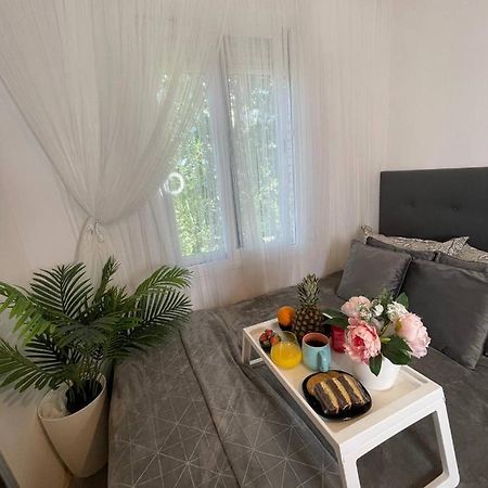 Luxury Room En מדריד מראה חיצוני תמונה