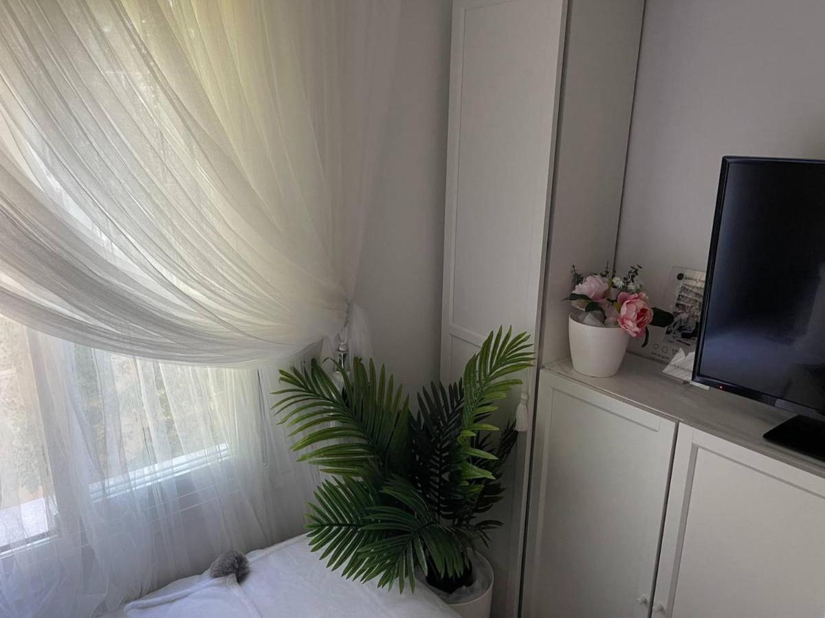 Luxury Room En מדריד מראה חיצוני תמונה