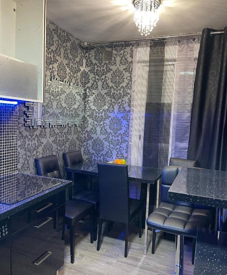 Luxury Room En מדריד מראה חיצוני תמונה