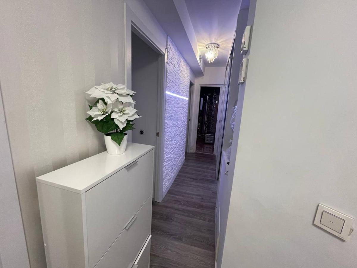 Luxury Room En מדריד מראה חיצוני תמונה