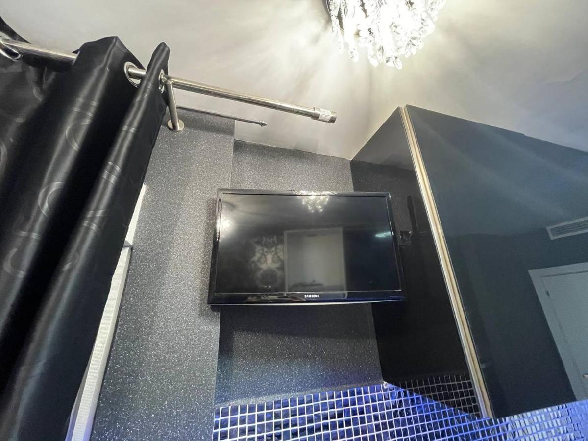 Luxury Room En מדריד מראה חיצוני תמונה