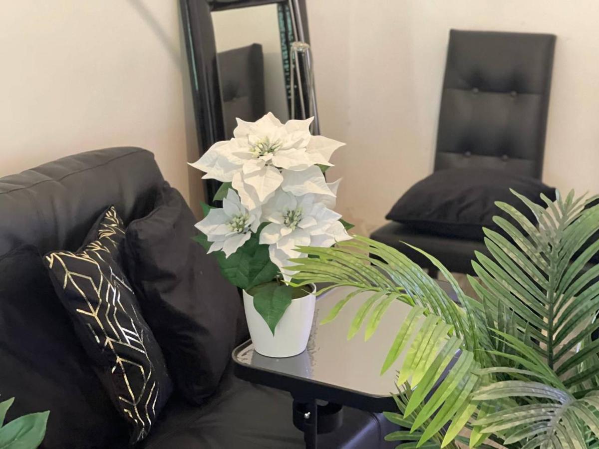 Luxury Room En מדריד מראה חיצוני תמונה