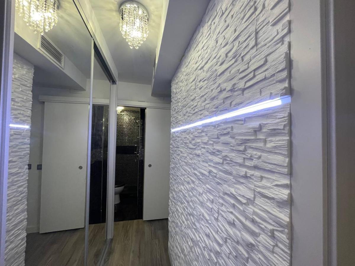 Luxury Room En מדריד מראה חיצוני תמונה
