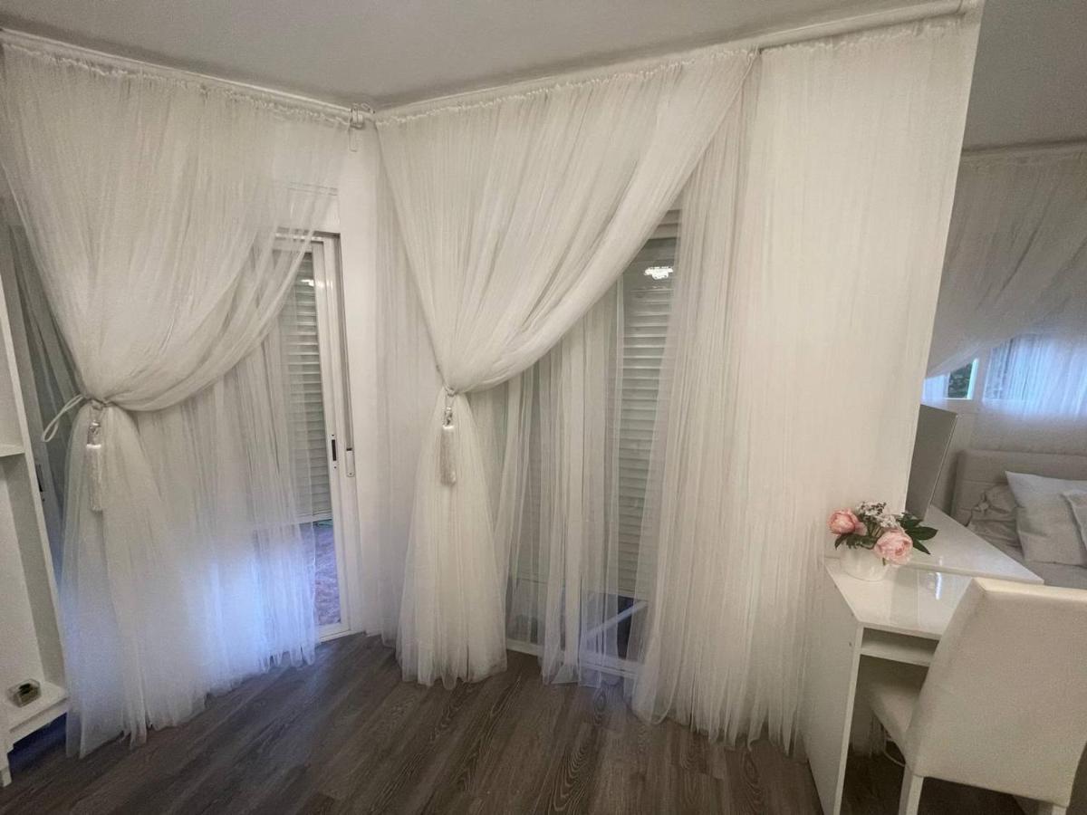 Luxury Room En מדריד מראה חיצוני תמונה