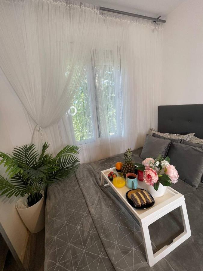 Luxury Room En מדריד מראה חיצוני תמונה