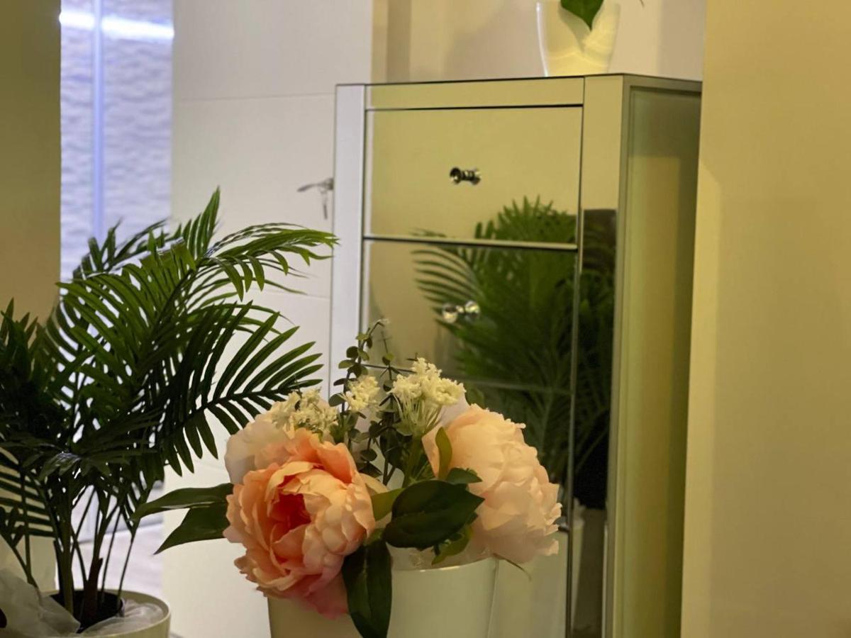 Luxury Room En מדריד מראה חיצוני תמונה