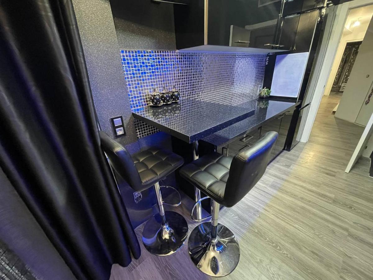 Luxury Room En מדריד מראה חיצוני תמונה